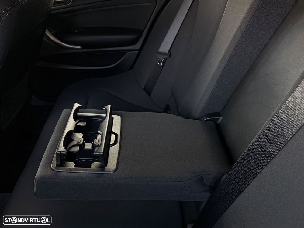 BMW 116 i Sport Line - 30