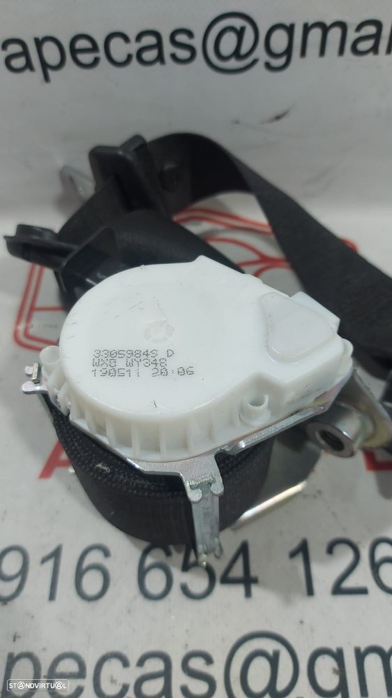 Cinto de Segurança Frente Direito BMW Série 1 E87 33059849D Original - 3