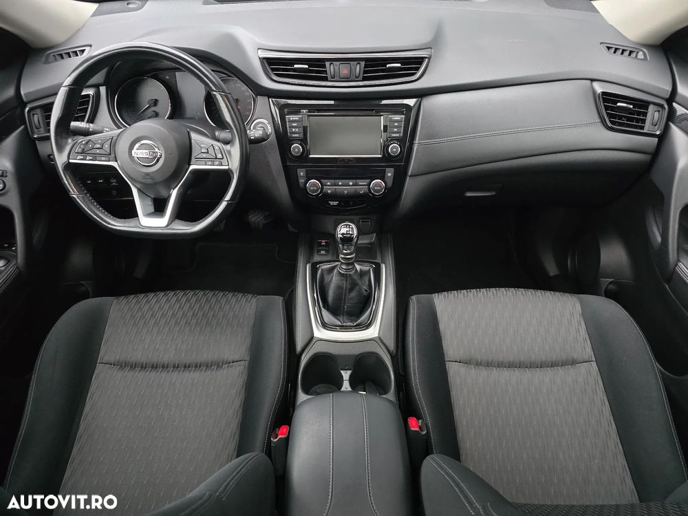 Nissan X-Trail 1.7 dCi N-TEC - 6