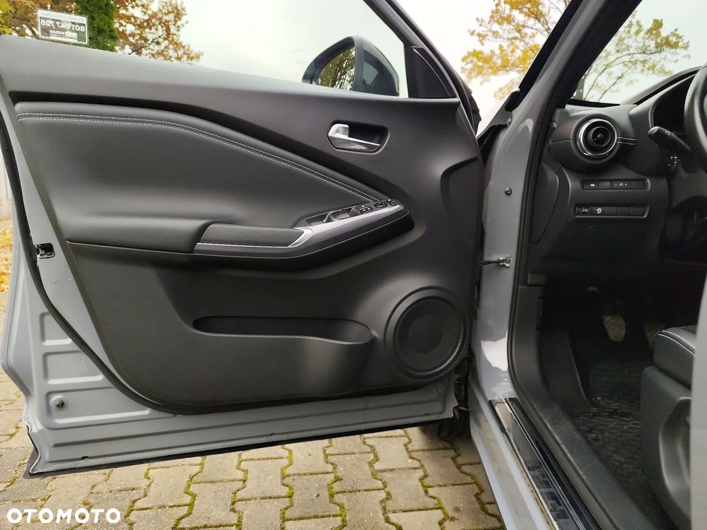 Nissan Juke 1.0 DIG-T Kiiro - 8