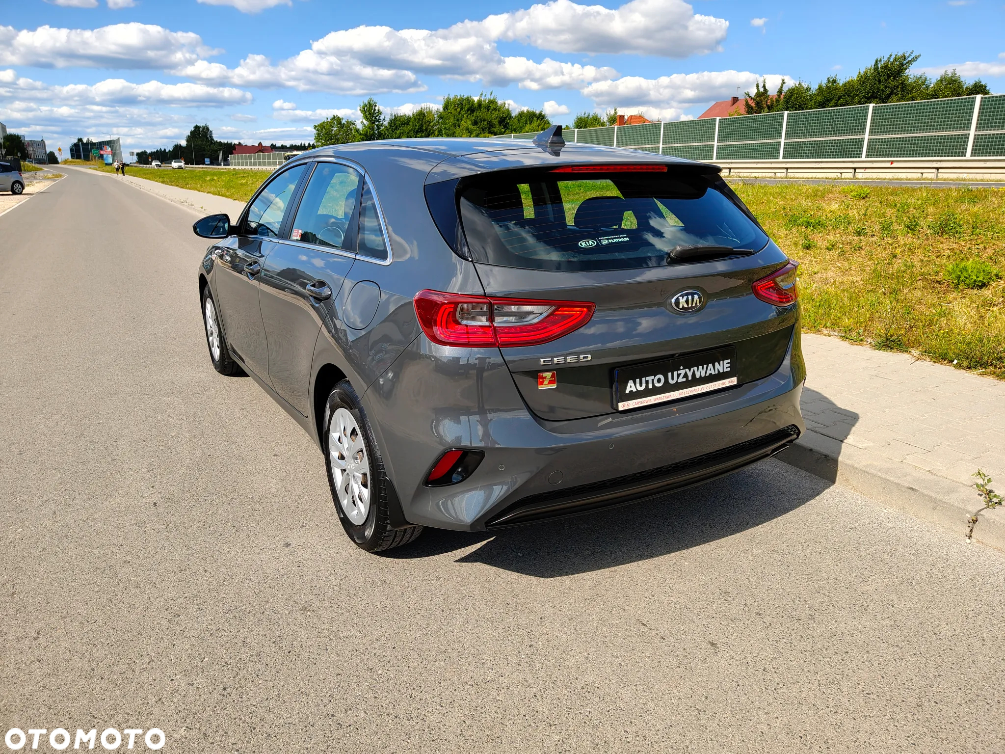 Kia Ceed 1.4 T-GDI L Business Line - 11