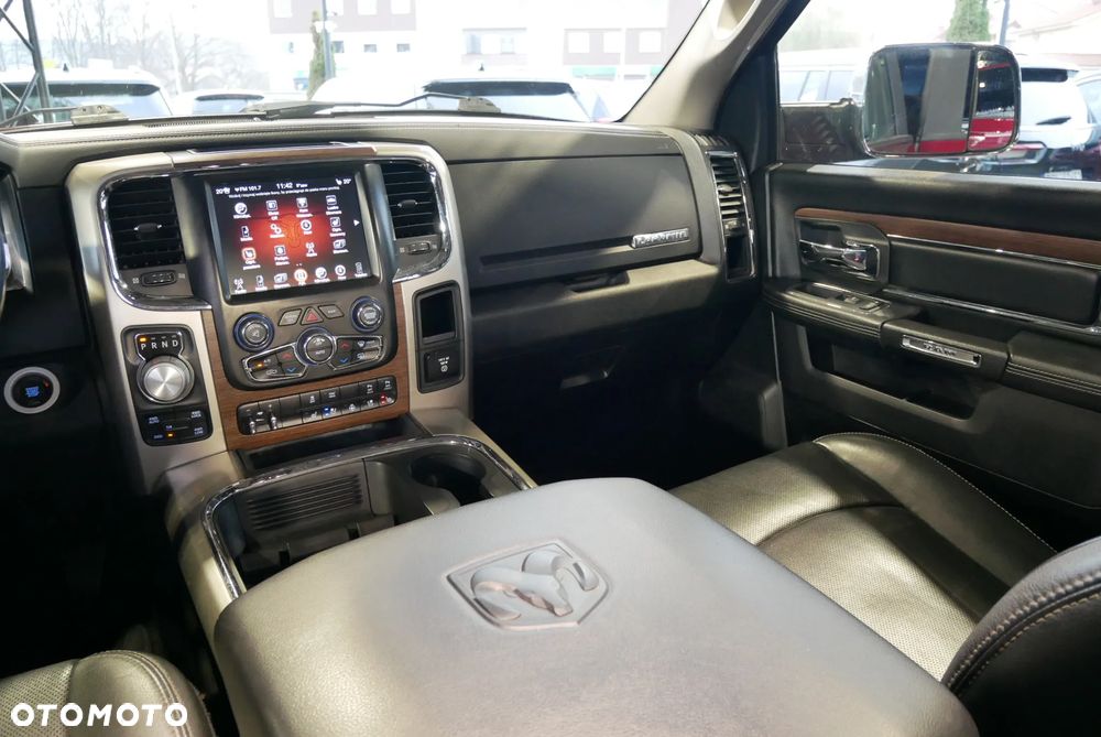 Dodge RAM 5.7 4x4 - 20