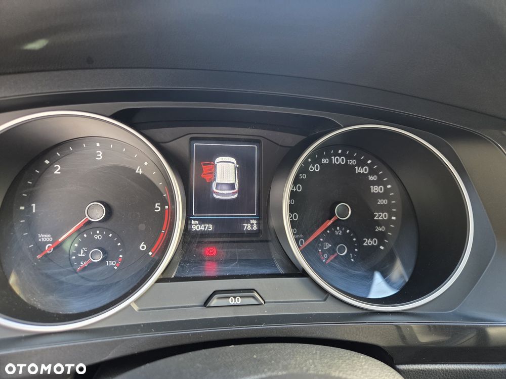 Volkswagen Tiguan - 23