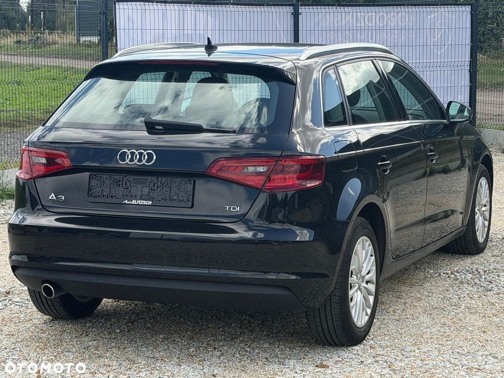 Audi A3 Sportback 1.6 TDI (clean diesel) S tronic Attraction - 13