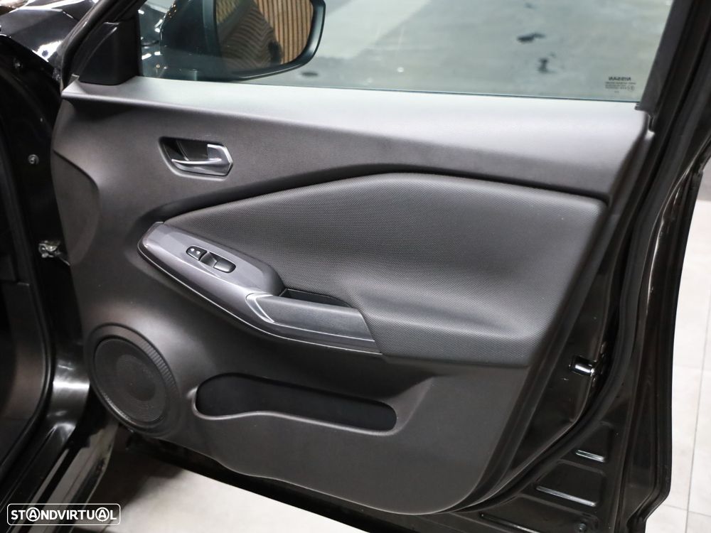 Nissan Juke 1.0 DIG-T N-Connecta DCT - 26