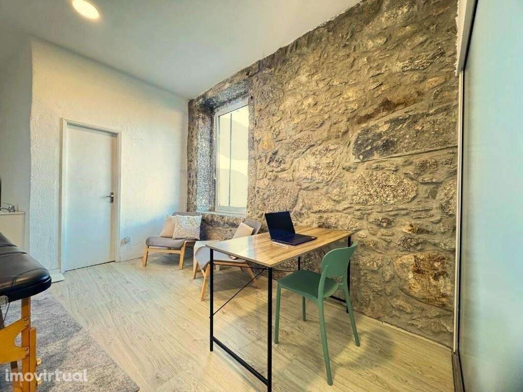 Arrendamento espaço/gabinete inserido em ginásio - Grande imagem: 5/12