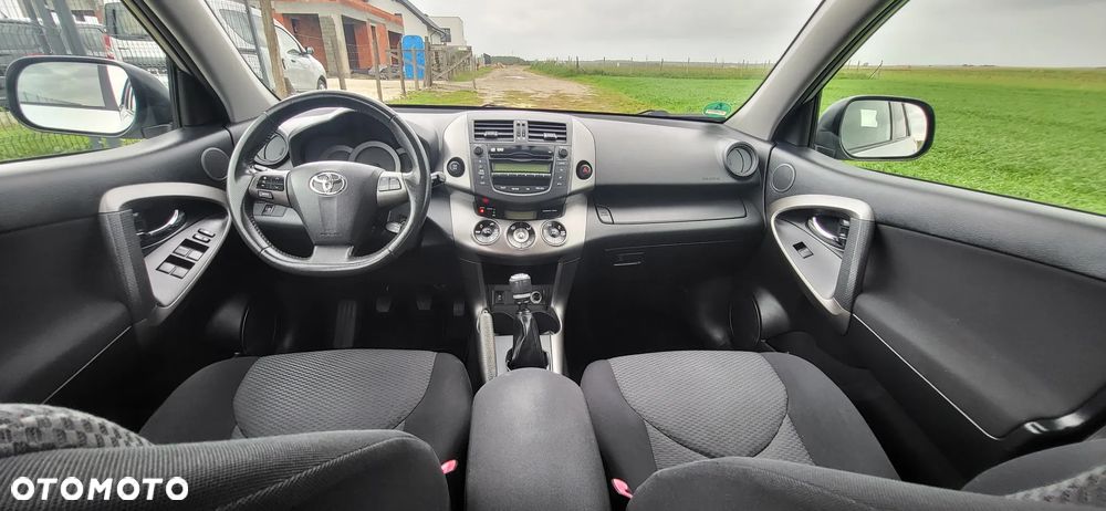 Toyota RAV4 2.0 4x4 Travel - 15