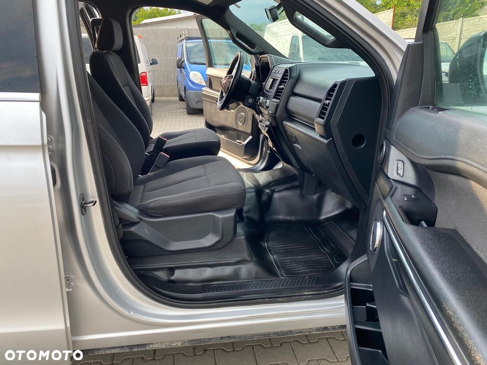 Ford Expedition - 18