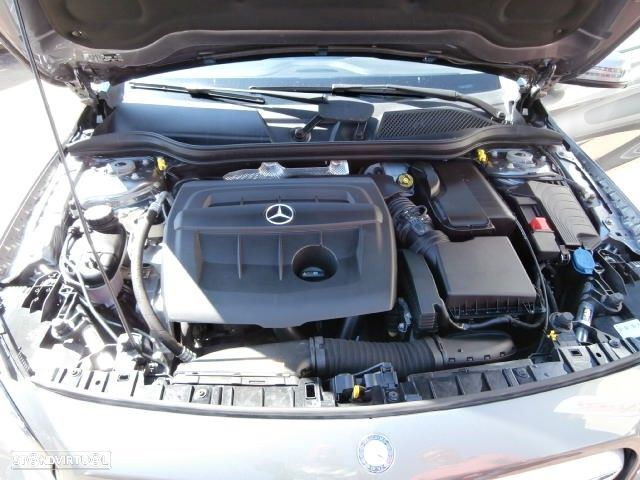 Mercedes-Benz GLA 180 CDi Style - 35