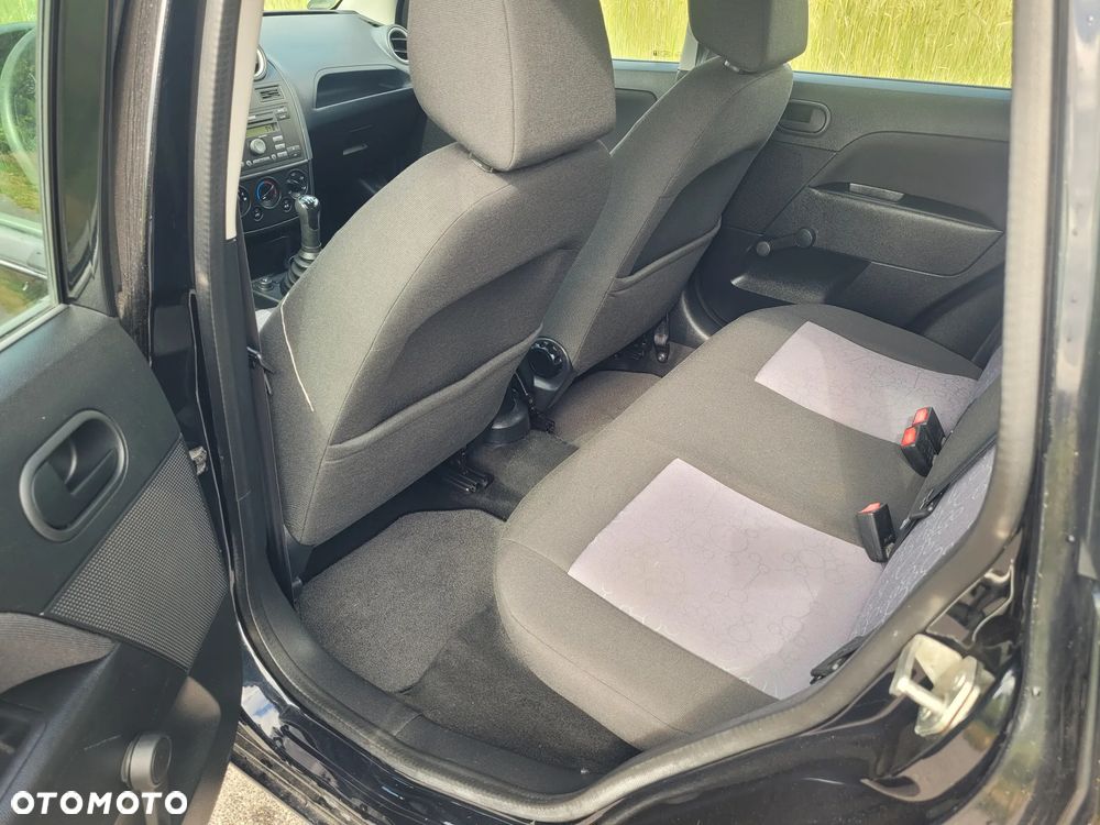 Ford Fiesta 1.4 - 6