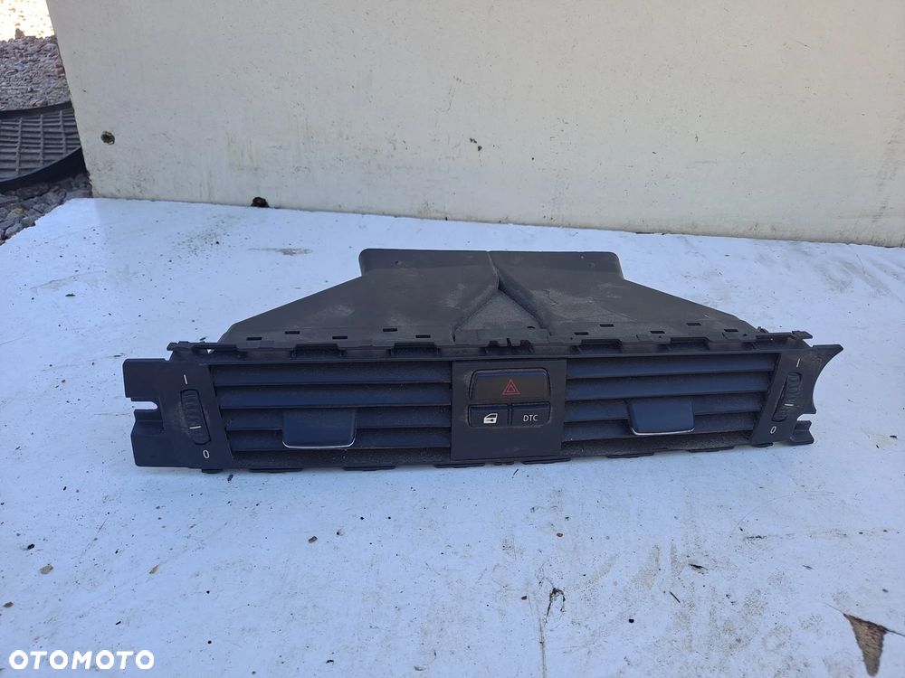 BMW E65 KRATKA ŚRODKOWA NAWIEWU - 1