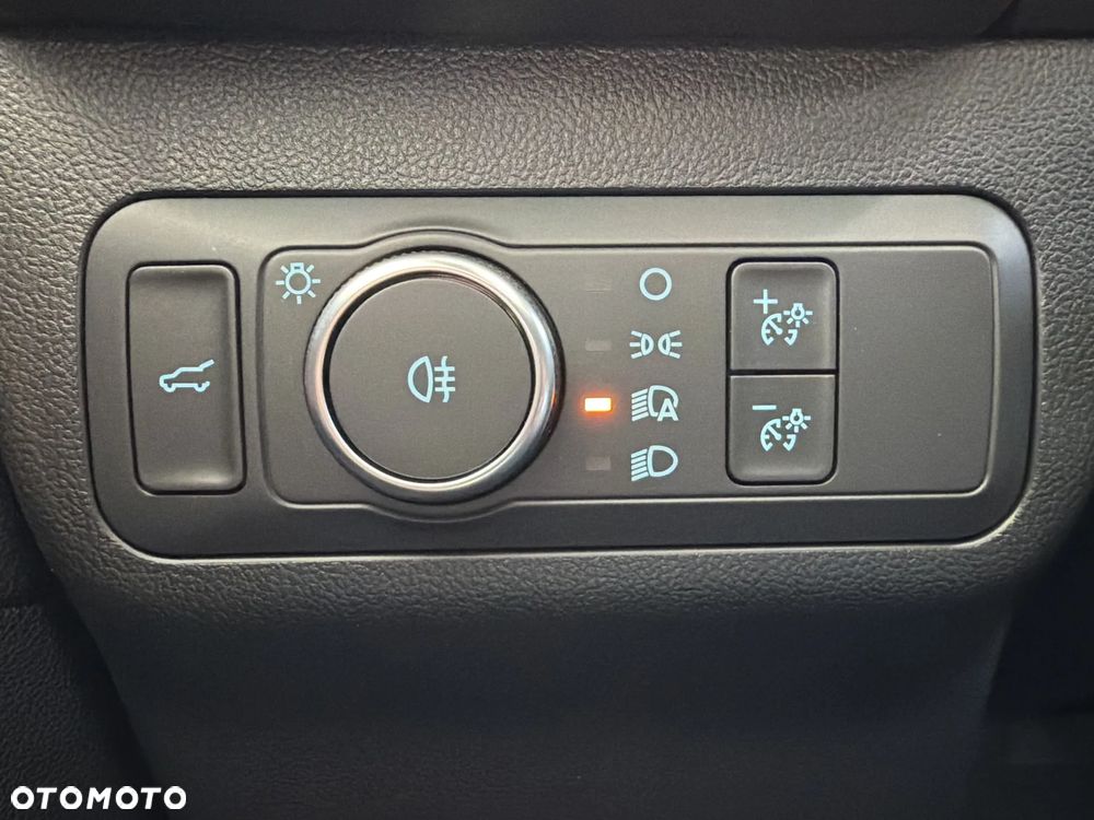 Ford Kuga 2.5 Duratec FHEV SOUND EDITION - 23