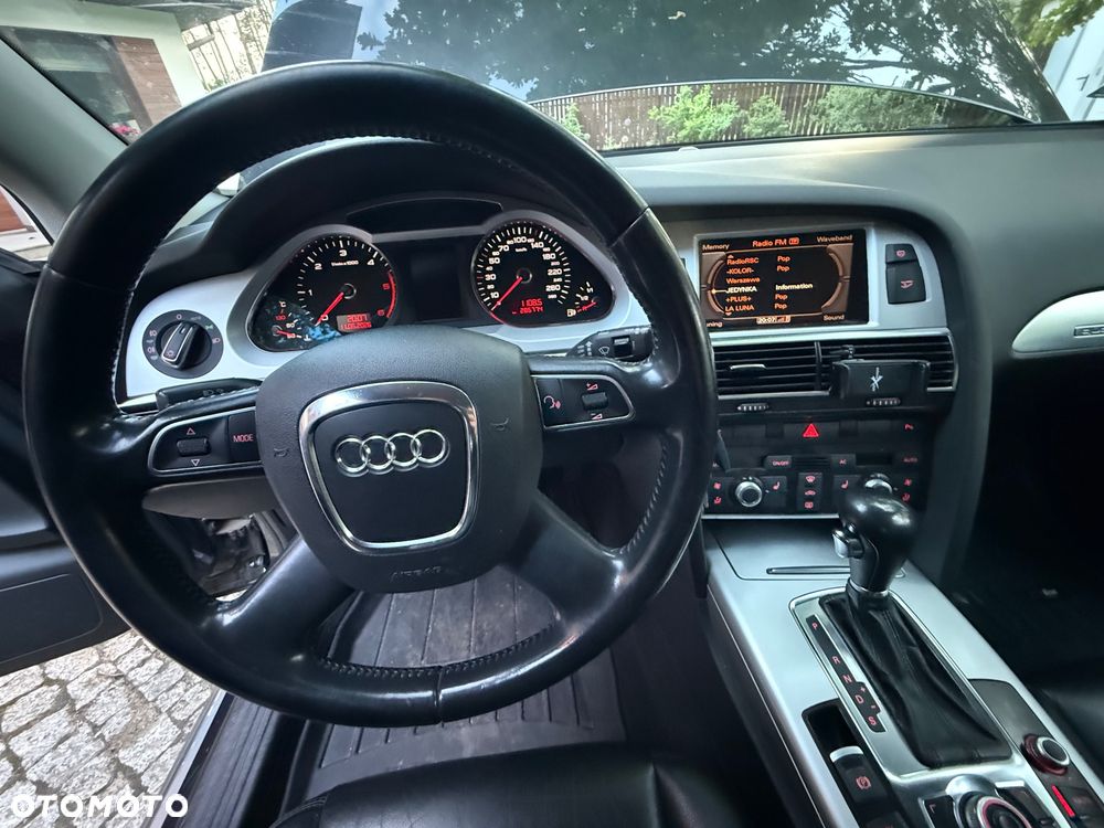 Audi A6 Allroad - 13