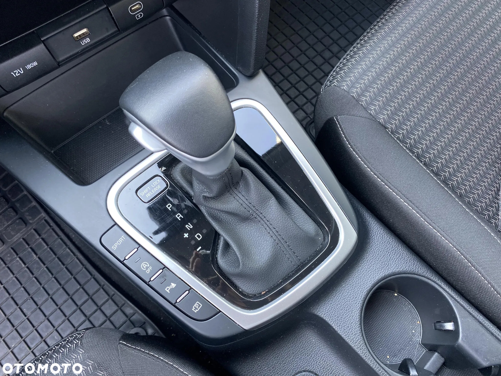 Kia Ceed 1.5 T-GDI M DCT - 15