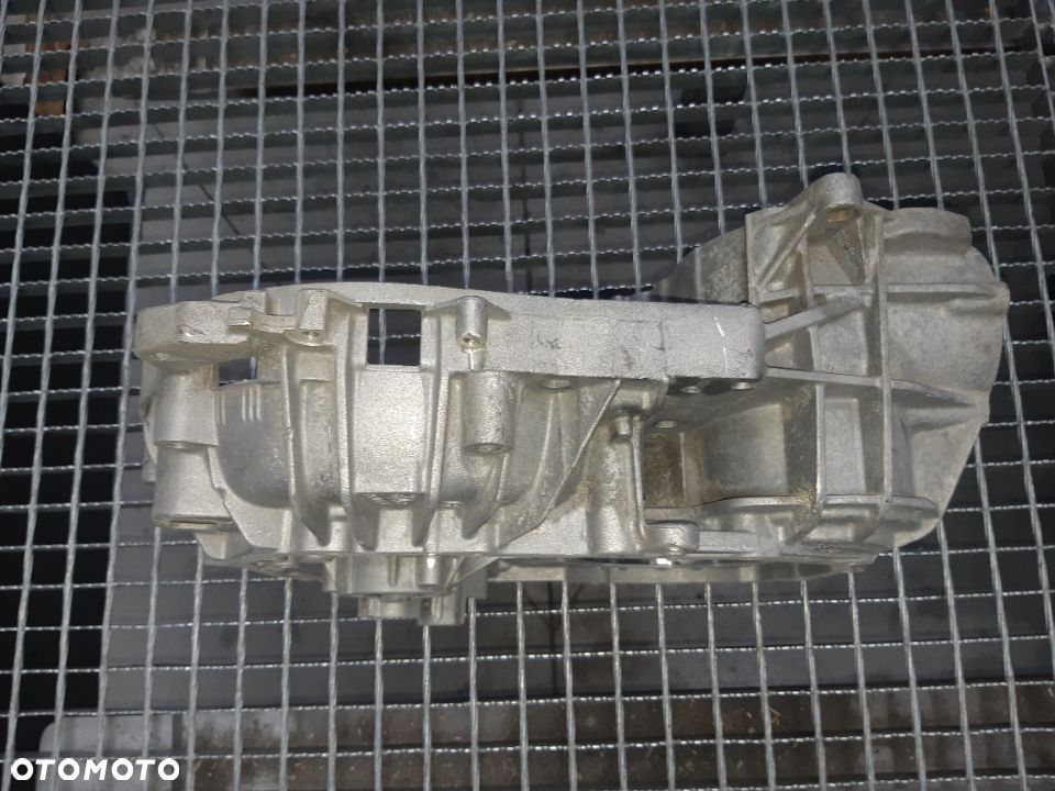 CZĘŚCI SKRZYNI BIEGÓW RENAULT SCENIC RX4 2.0B 1.9 DCI JC7 4X4 - 8