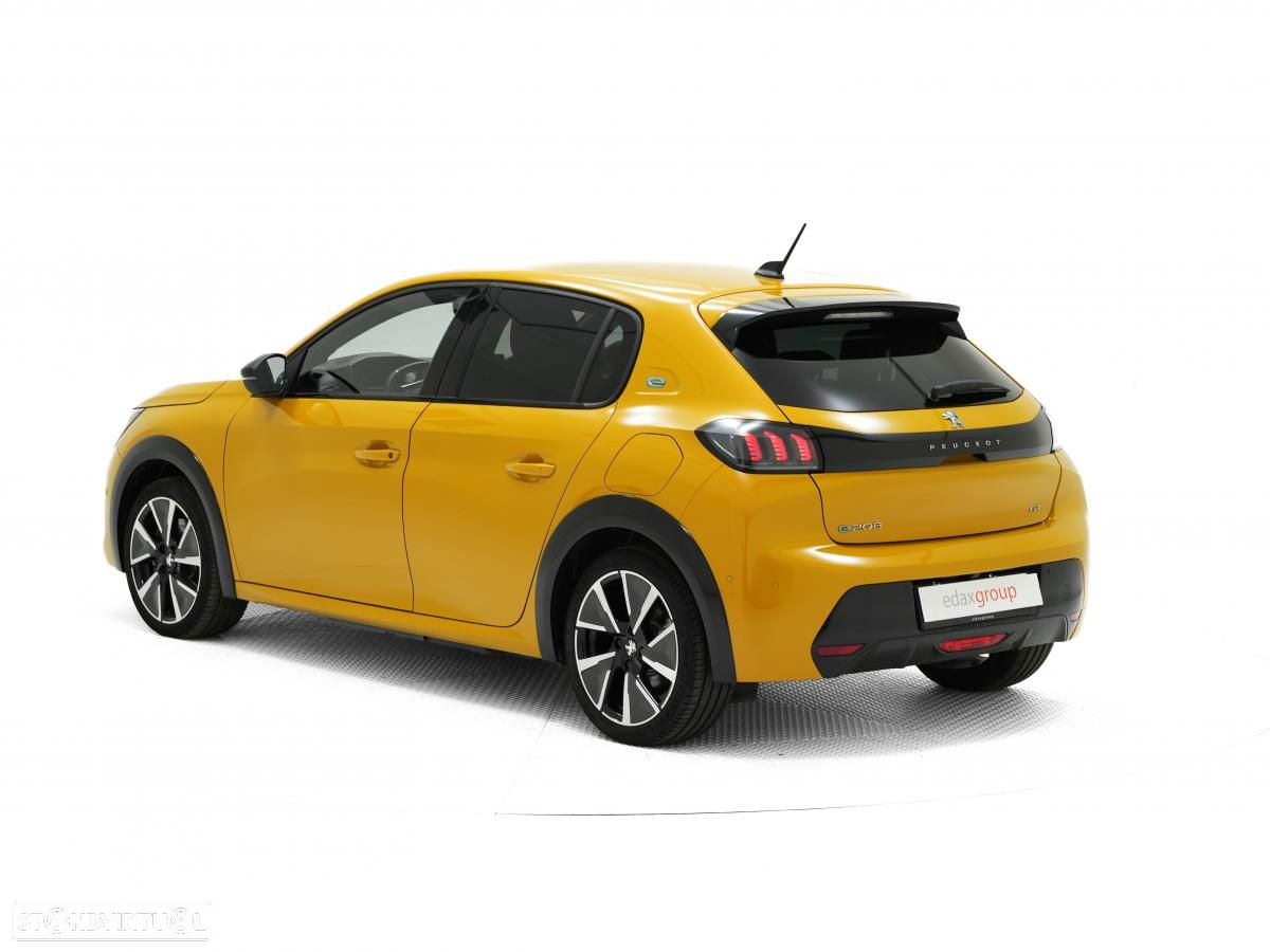 Peugeot e-208 50 kWh GT - 4