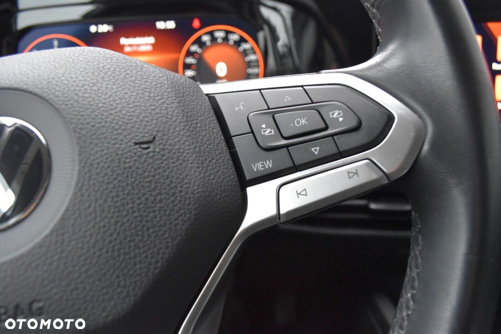 Volkswagen Golf Variant - 15