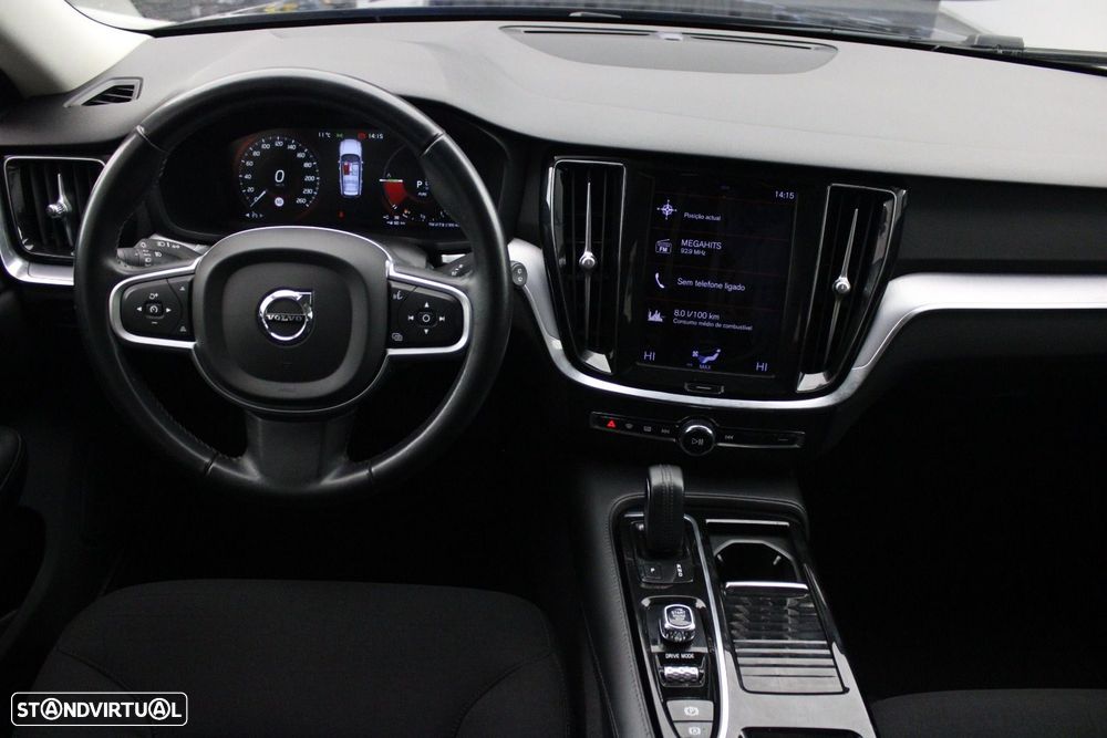 Volvo V60 2.0 T6 AWD TE R-Design - 4