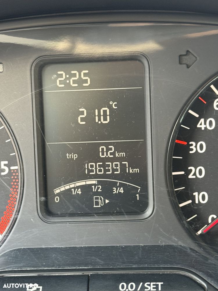 Volkswagen Polo - 13