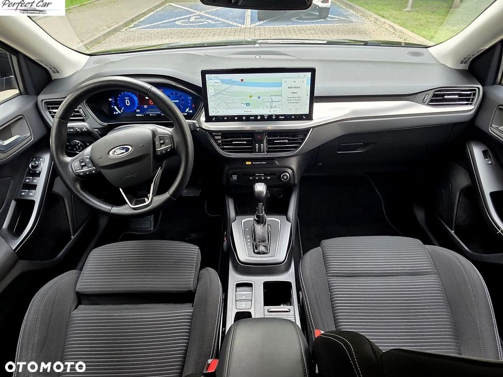 Ford Focus SW 1.0 EcoBoost Hybrid TITANIUM X - 11