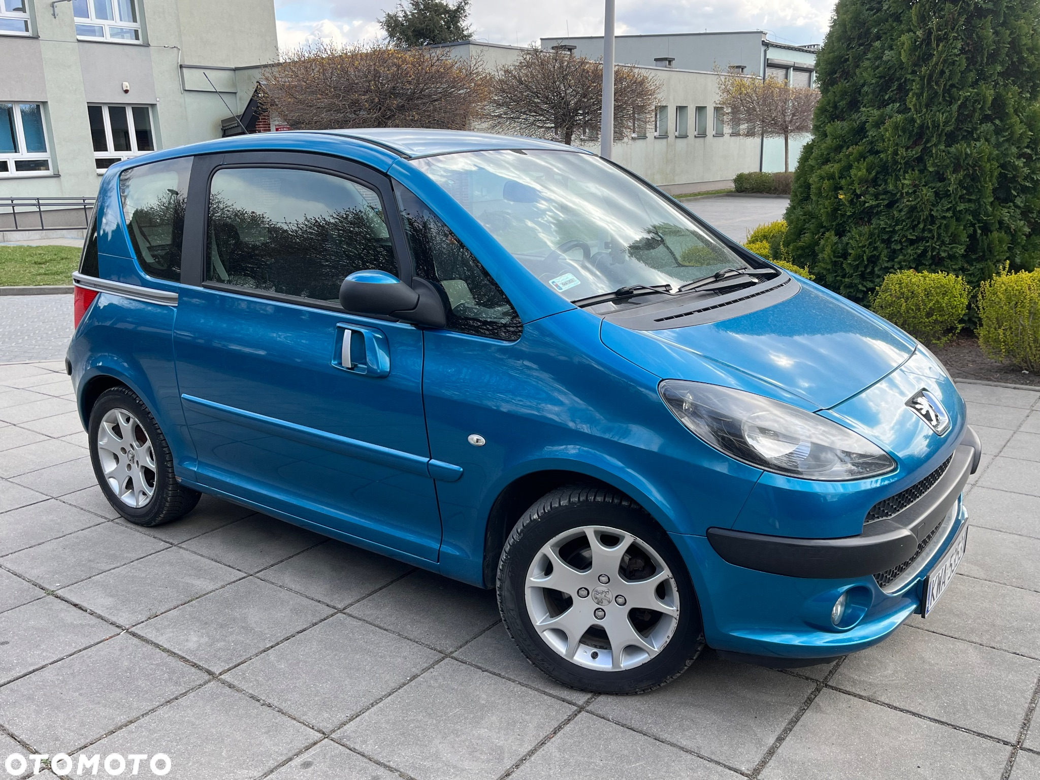 Peugeot 1007 1.4 Trendy - 10