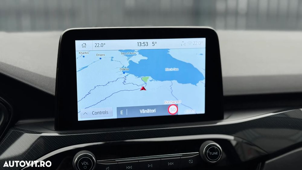 Ford Kuga 2.5 Duratec FHEV 4x4 ST-LINE X - 18