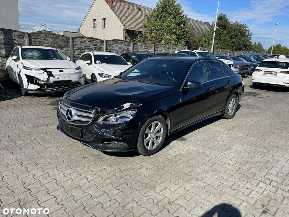 Mercedes-Benz Klasa E 200 BlueTEC 7G-TRONIC - 3
