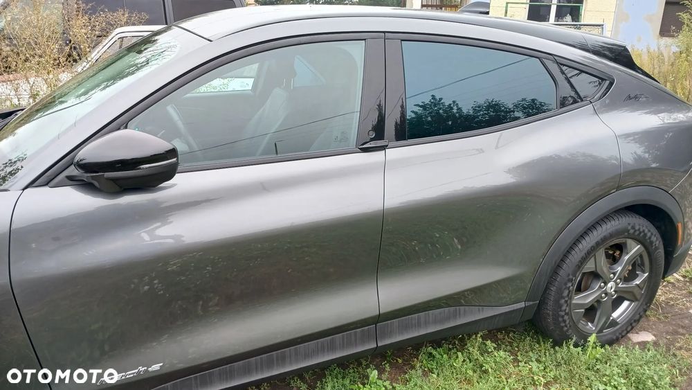 Ford Mustang Mach-E 75kWh AWD - 13