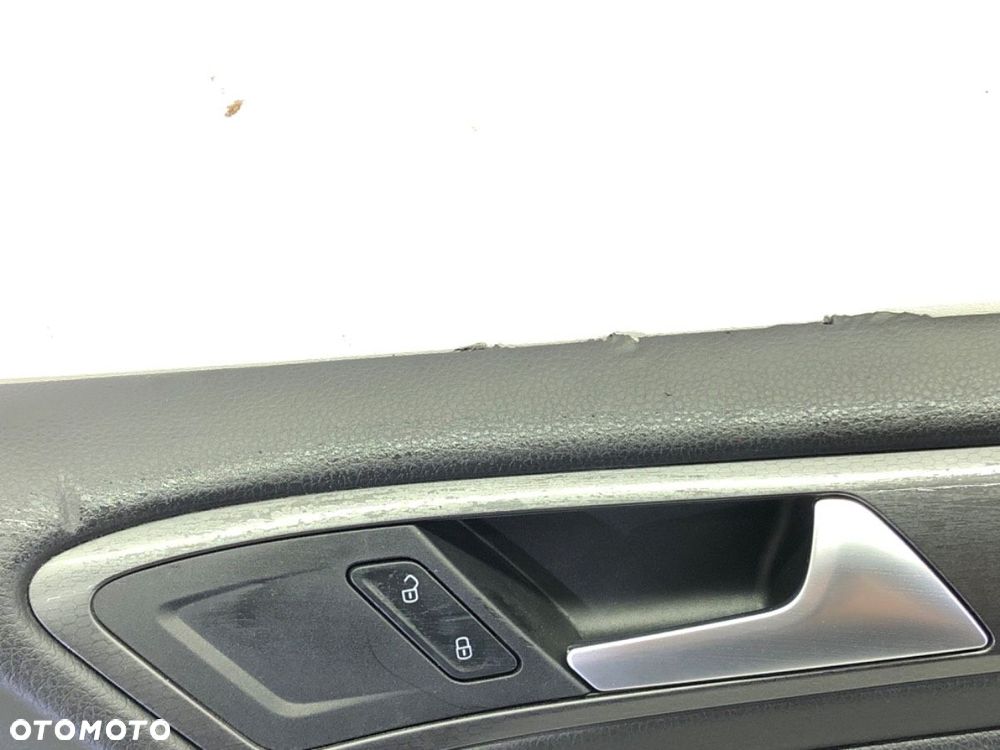 FOTELE KANAPA BOCZKI KOMPLET  VW GOLF VII (5G1, BQ1, BE1, BE2) 2012 - 2022 2.0 GTI TCR 213 kW [290 - 9