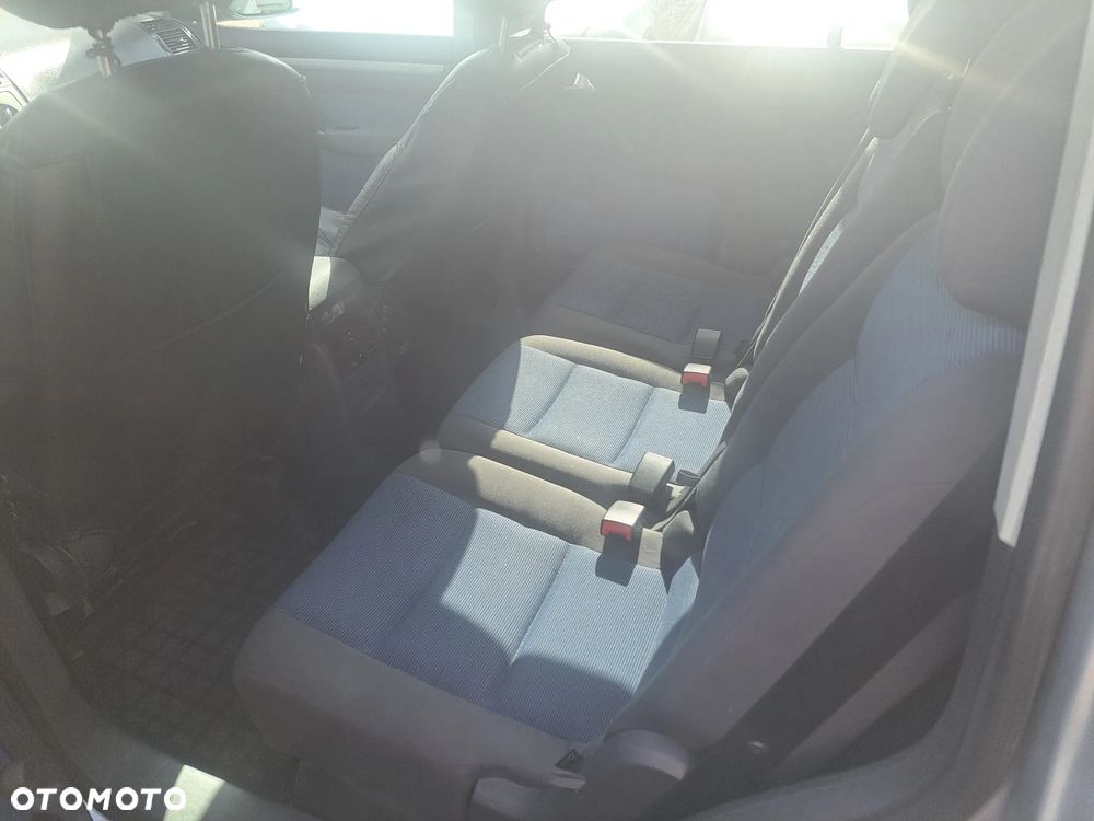 VOLKSWAGEN TOURAN 1.9 TDI 105KM 2007R - CZĘŚCI !!! - 9