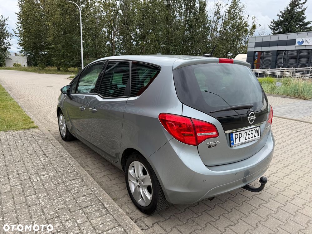 Opel Meriva - 12