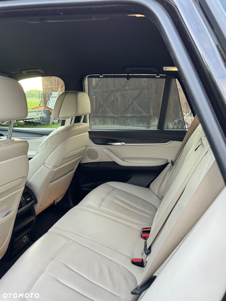 BMW X5 xDrive40d - 7