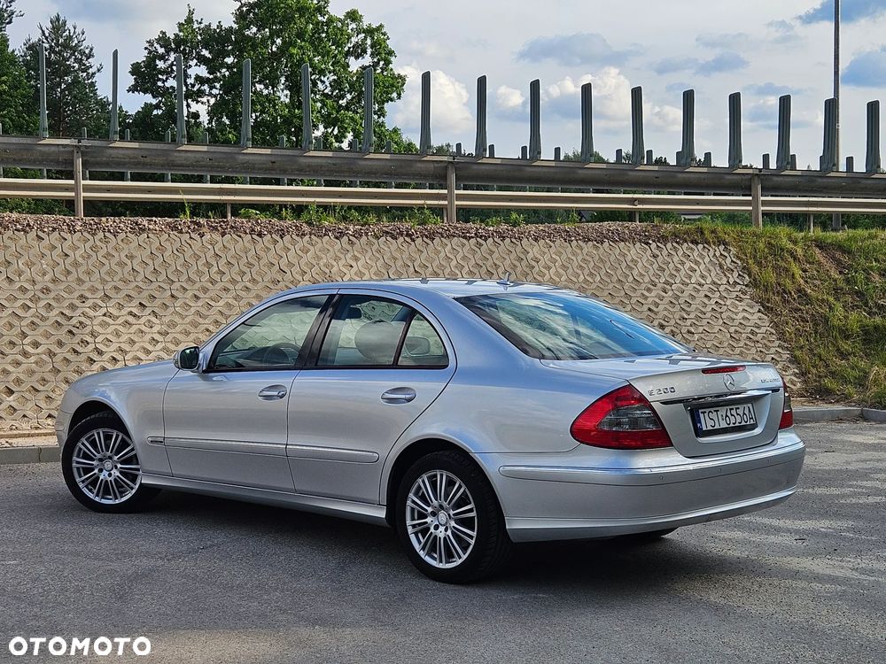 Mercedes-Benz Klasa E - 13