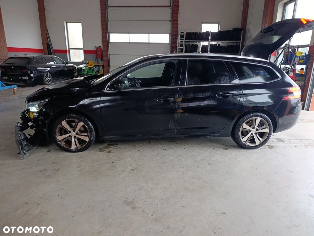 Peugeot 308 BlueHDi FAP 150 Stop&Start GT-Line Edition - 2