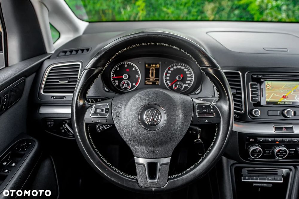 Volkswagen Sharan - 15