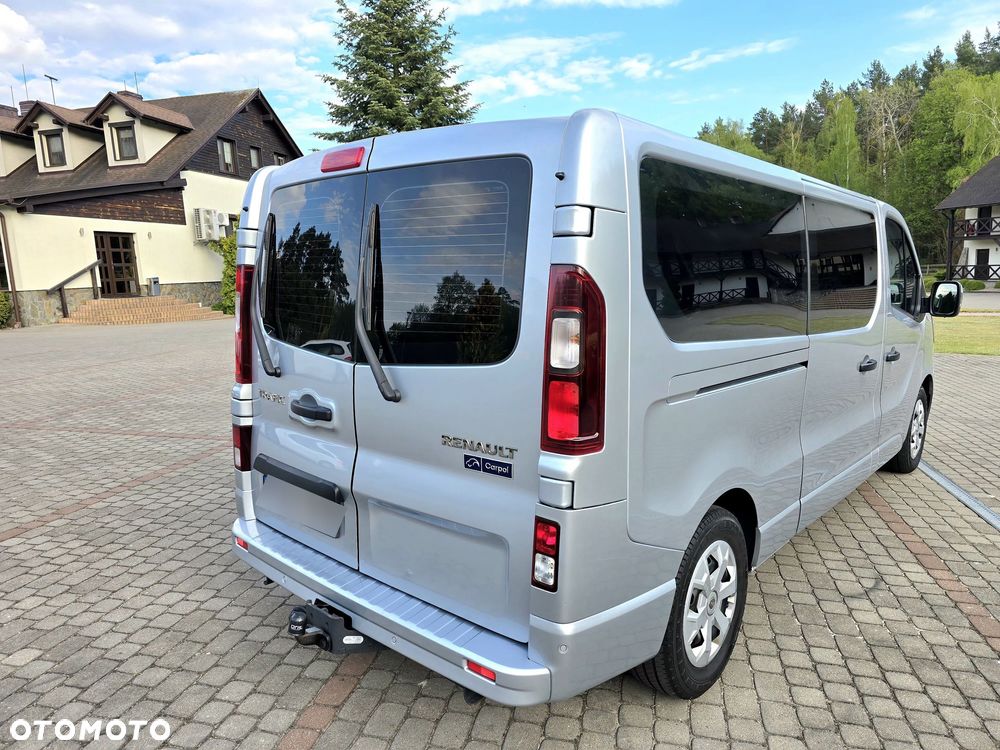 Renault Trafic - 16