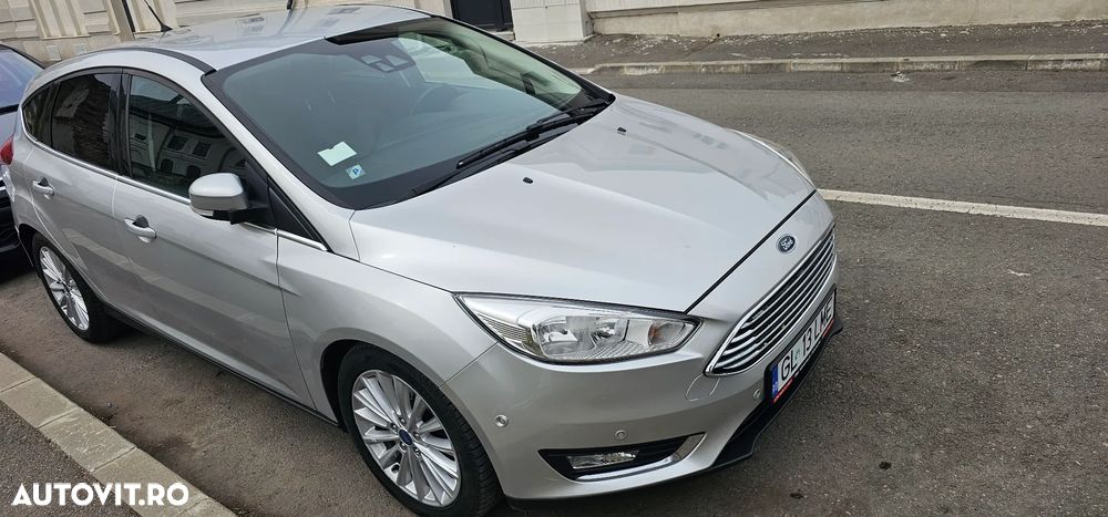 Ford Focus 2.0 TDCi DPF Start-Stopp-System Titanium - 3