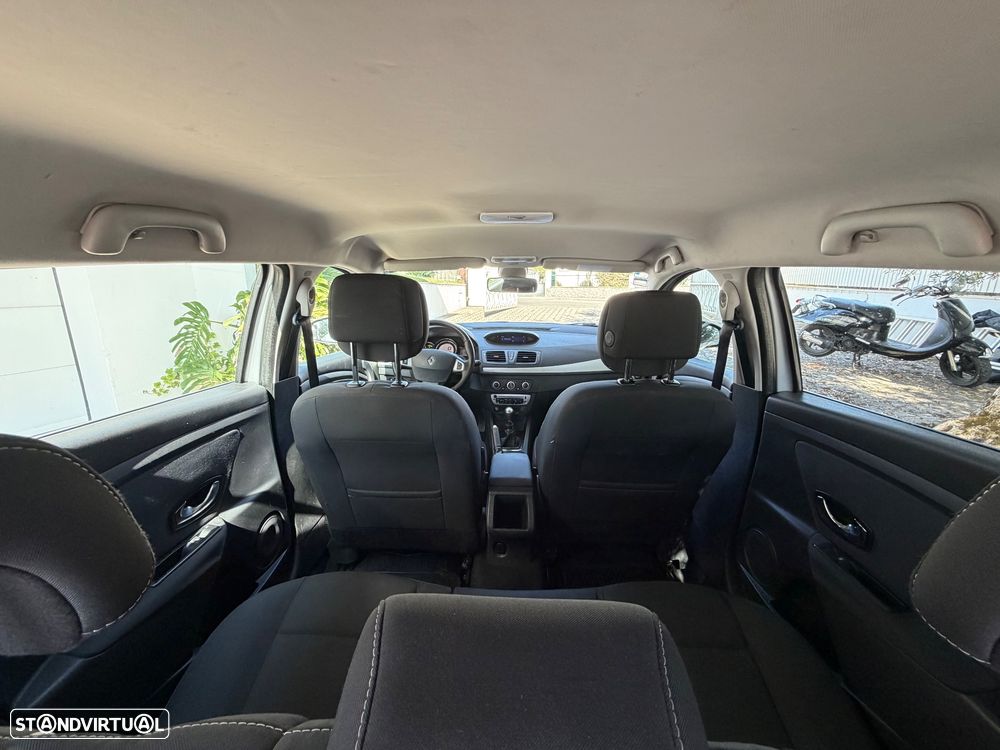 Renault Mégane Sport Tourer 1.5 dCi Dynamique - 18