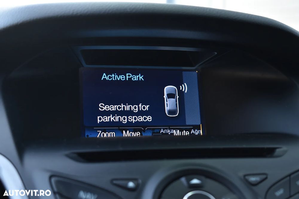 Ford Focus 1.6 TDCI DPF Titanium - 8