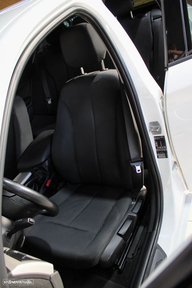 BMW 116 d EfficientDynamics Edition Sport Line - 31