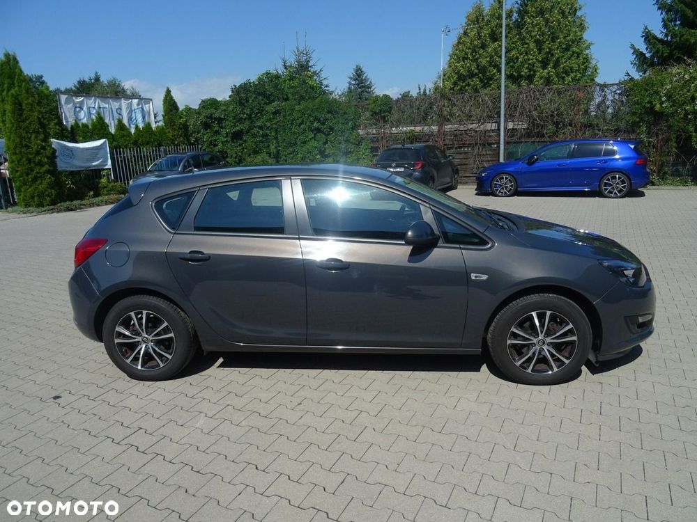 Opel Astra - 5