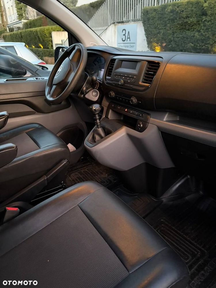 Toyota ProAce D-4D Medium 2,6t Active (bryg.) - 2
