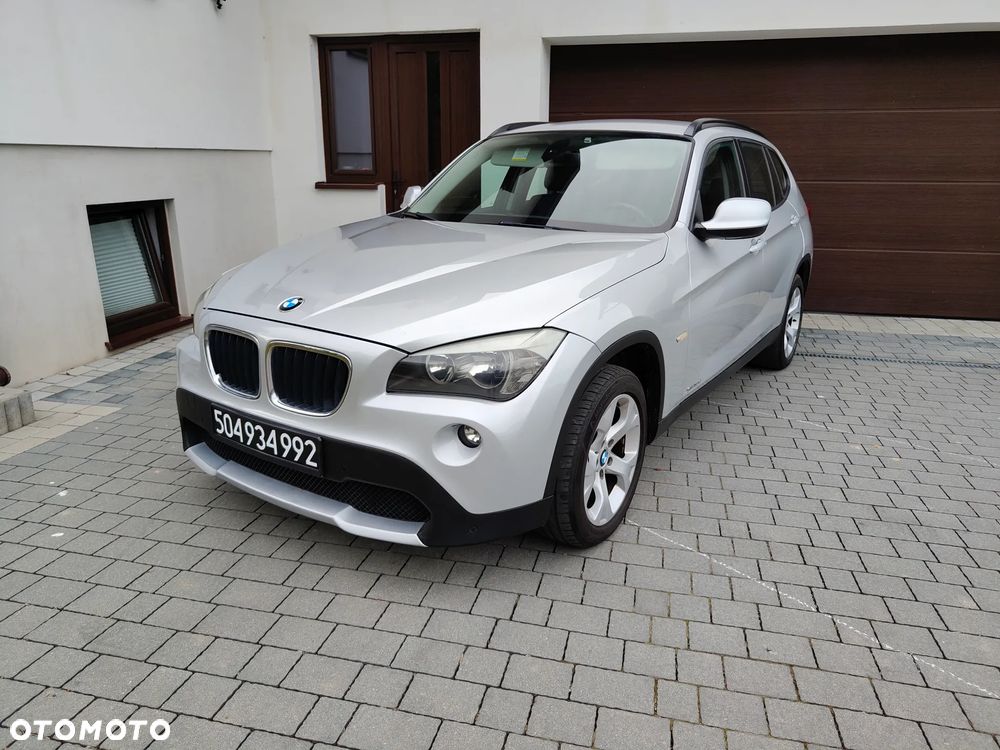 BMW X1 xDrive18d Sport Line - 1
