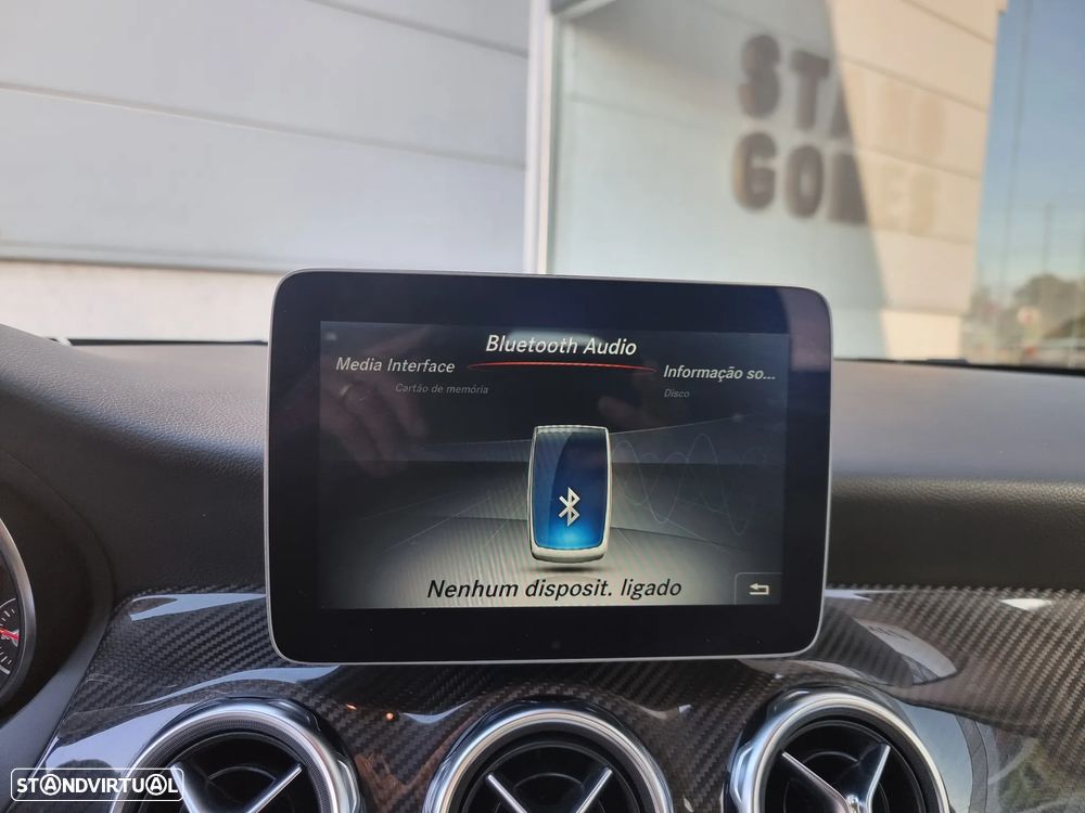 Mercedes-Benz GLA 180 d Urban - 19