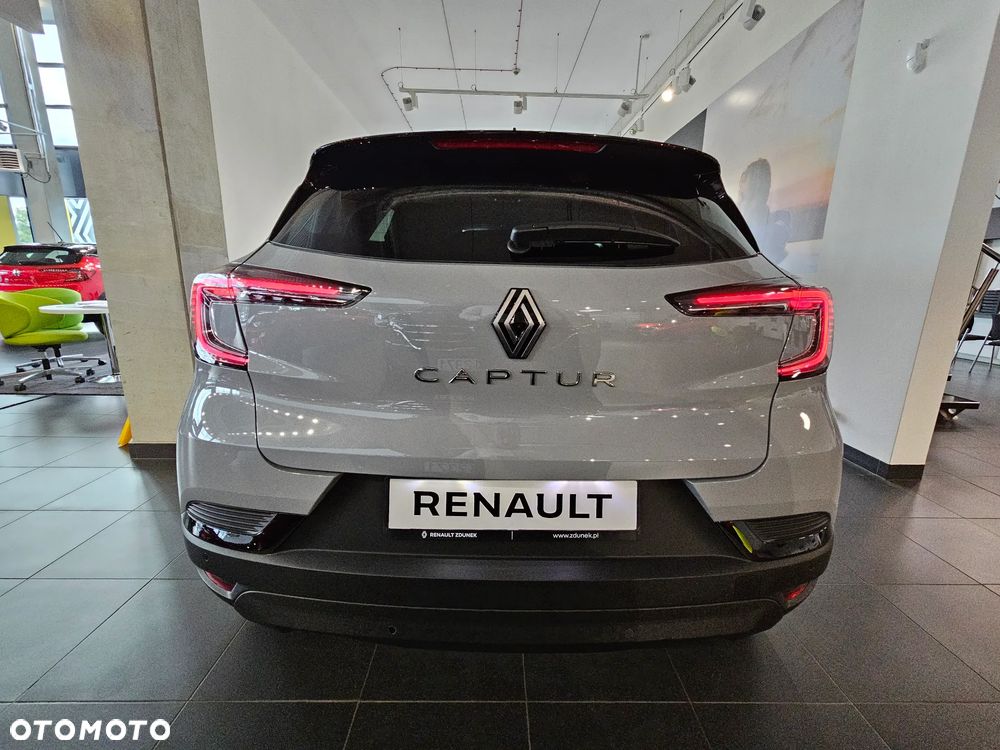 Renault Captur - 31