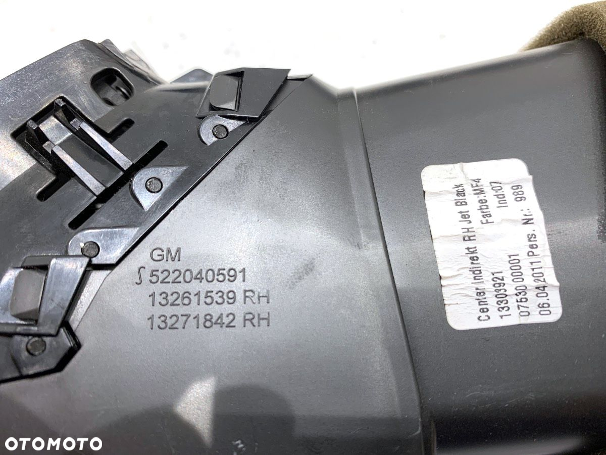 KRATKA NAWIEWU PRZÓD ŚRODKOWA - 99.00 PLN - OPEL ASTRA J Sports Tourer (P10) 2010 - 2015 2.0 CDTI - 4
