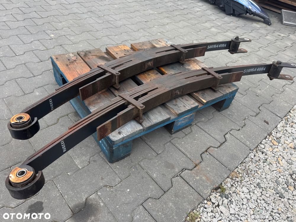 Resor Resory wzmocnione 14 piór Iveco daily 35/50C - 3