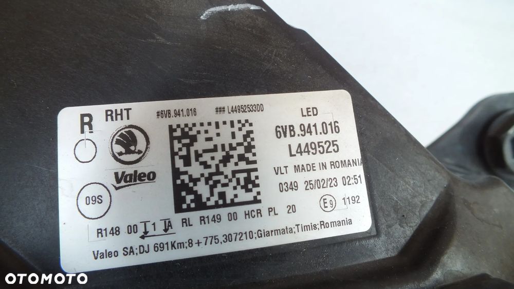 Lampa przednia lewa prawa Skoda Fabia IV  6VB941016 - 8