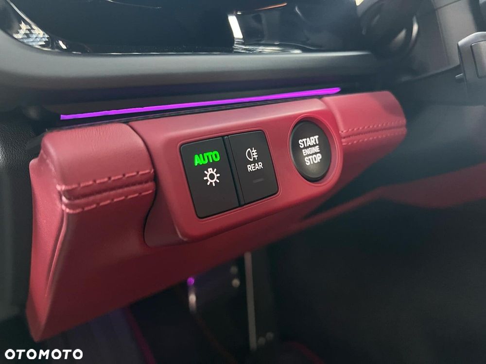 Porsche Panamera GTS - 12