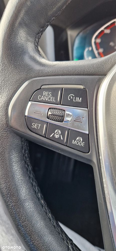 BMW Seria 3 320d xDrive Luxury Line - 14